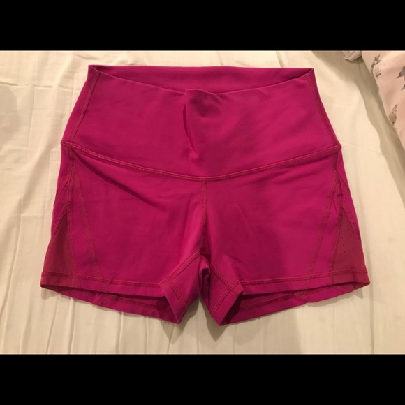 lululemon athletica Pants - Lululemon shorts.  Size 6
